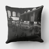 壮大な中央場所 クッション (裏面)