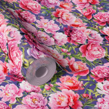 壮大な愛の牡丹オンバイオレットアメジスト