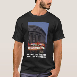 壮大な湖の劇場の暗闇のTシャツ Tシャツ