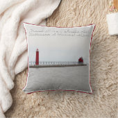 壮大な避難所桟橋ライト-装飾用クッション クッション (ブランケット)