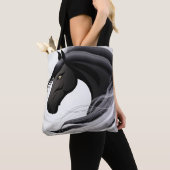 壮大な黒馬 トートバッグ (クローズアップ)