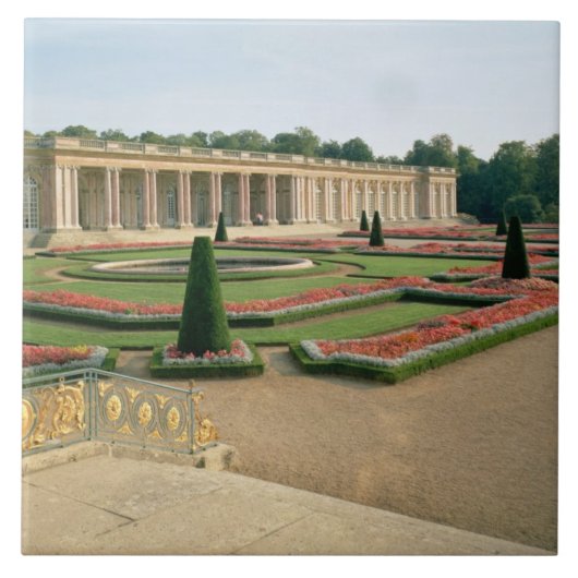 壮大なTrianon 1687年の庭の正面(phot タイル (正面)