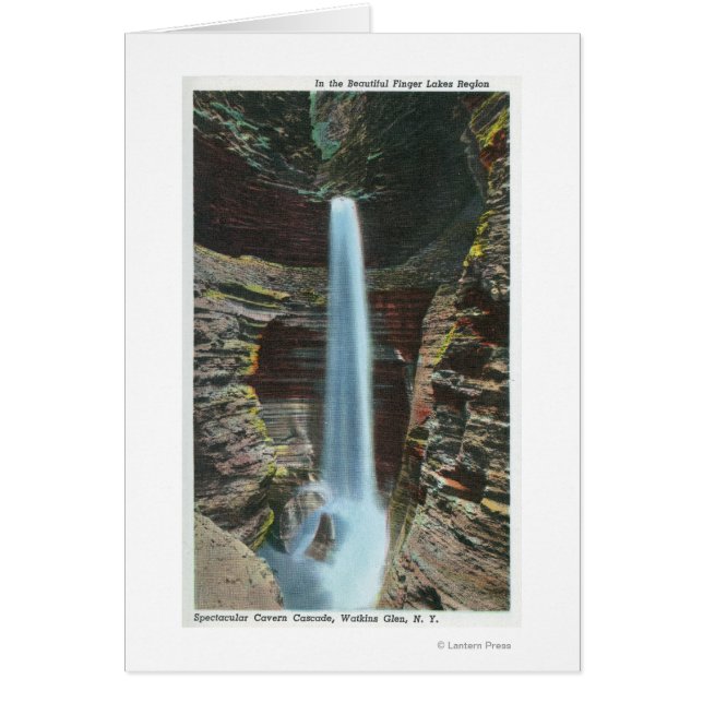 壮観な洞窟カスケードのビュー (正面)