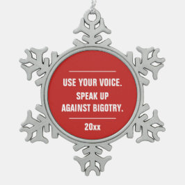 声を大話年に使う スノーフレークピューターオーナメント