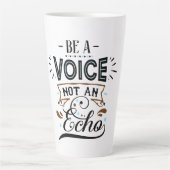 声優感動的である カフェラテマグ (正面)