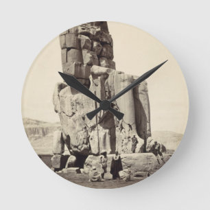「声Memnon」、Amenhotep Iの巨大な彫像 ラウンド壁時計