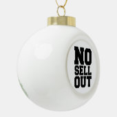 売り切れない セラミックボールオーナメント (左)