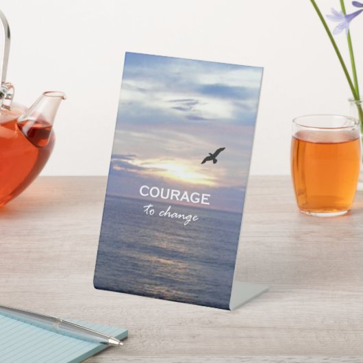 変える勇気 台座サイン (インサイチュ)