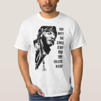 変わり者は言います(黒及び白) Tシャツ