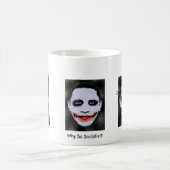 変形させるオバマ モーフィングマグカップ (中央)