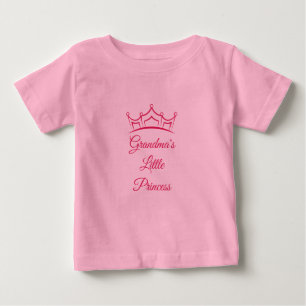 変更おばあちゃんの名前おばあちゃんの小さなプリンセス ベビーTシャツ