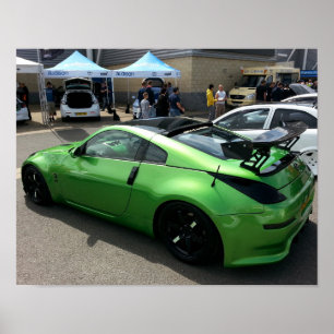 変更された国民2015.の緑の日産350Z ポスター