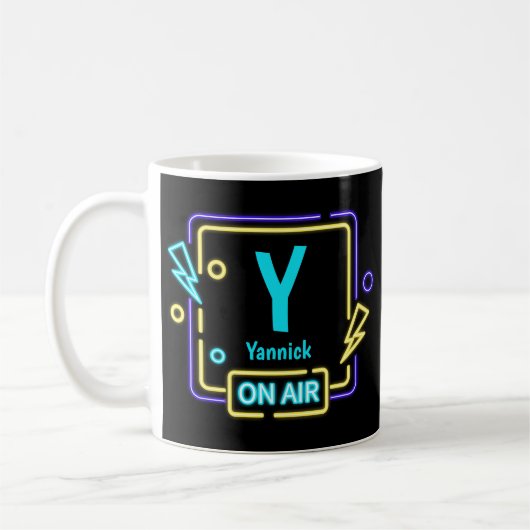変更イニシャル名前を追加Blue Yellow On Air X Y Z コーヒーマグカップ (左)