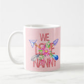 変更文字名Boho Arrows花NANNY大好き コーヒーマグカップ (左)