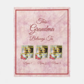 変更文字3枚の写真を追加この祖母は属している フリースブランケット (正面)