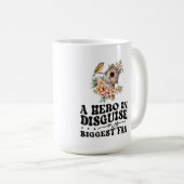 変装したマグカップの英雄 コーヒーマグカップ (正面右)