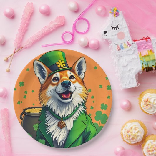 変装した幸運な動物 – 聖パトリックの日のおもしろい ペーパープレート (パーティー)