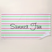 夏おもしろいピンクグリーンホワイトストライプズ ビーチタオル (正面)