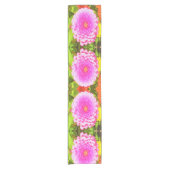 夏かわいらし園のピンクの丸《植物》百日草 ショートテーブルランナー (正面)