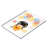 夏こけし人形 – 黄色い着物芸者ガール ノートブック (左側)