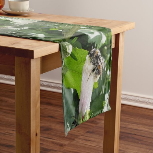 夏に蜂 ミディアムテーブルランナー (インサイチュ)