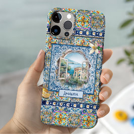 夏のイタリアンフローラル ブルー タイル シトラス モノグラム iPhone 15ケース