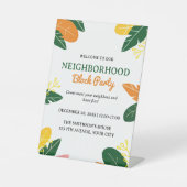 夏のカラフル近所のブロックパーティー 台座サイン (正面)