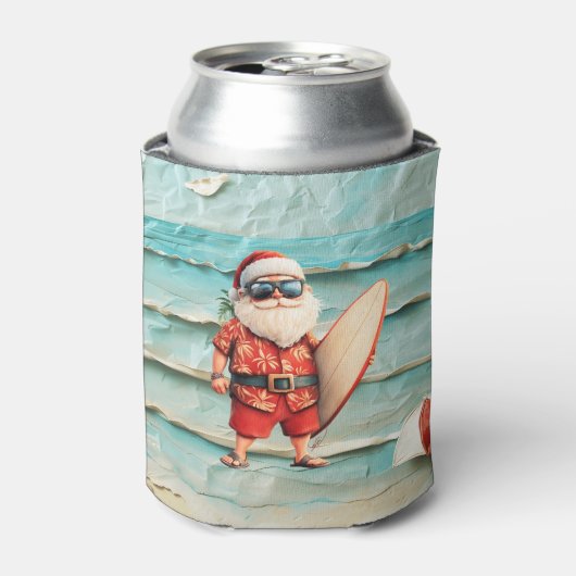夏のクリスマスのビーチにいるサンタクロース 缶クーラー (缶正面)