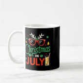 夏のサングラスで楽しむ7月のクリスマス Xm コーヒーマグカップ (左)