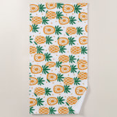 夏のパイナップルパターン ビーチタオル (正面)