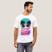 夏のビーチや旅行、お出かけにぴったりなTシャツ「Cool Summer Vibes」 Tシャツ (正面フル)