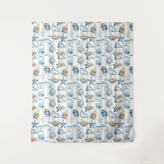 夏のビーチシーシェルウォーターカラーブルーホワイト タペストリー (正面)