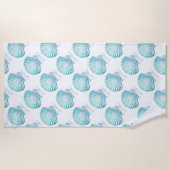 夏のビーチティール(緑がかった色)ブルーウォーター色のマーメイドシーシェル ビーチタオル (正面)