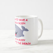 夏のビーチ体のおもしろい持ち方 コーヒーマグカップ (正面右)