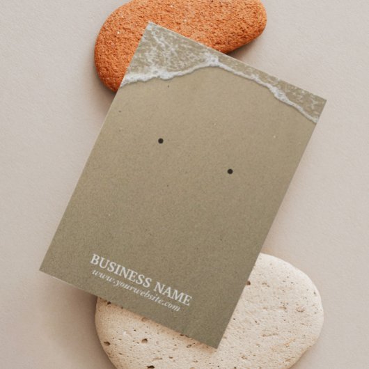 夏のビーチ水と砂のイヤリングディスプレイ