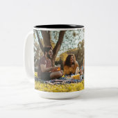 「夏のピクニック」「家族旅行」「公園の日」 ツートーンマグカップ (正面左)