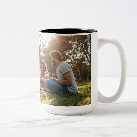 「夏のピクニック」「家族旅行」「公園の日」 ツートーンマグカップ (右)