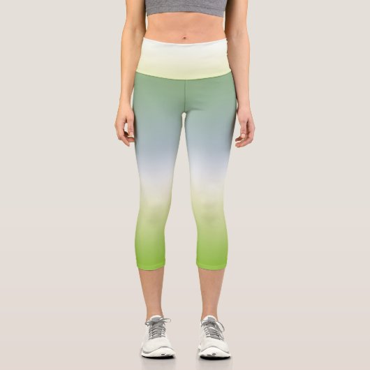 夏のフレッシュグラデカッコいいィエントブルーグラデーショングリーン カプリレギンス (正面)