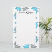 夏のブルーグレーのかわいいイルカのイラストレーション 便箋 (スタンド正面)