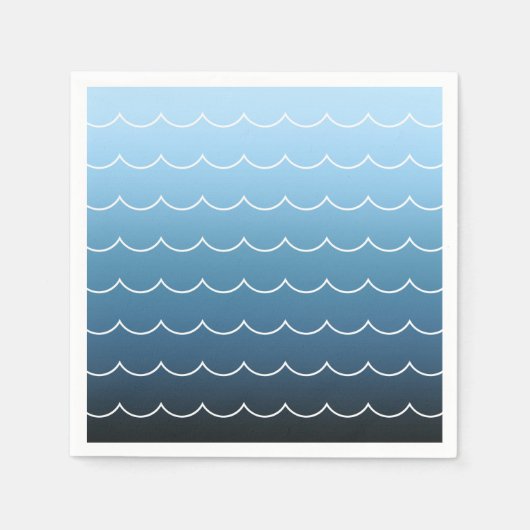 夏のモダン青い波のパターンのグラデーション スタンダードカクテルナプキン (正面)