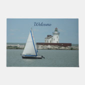 夏のヨットおよび灯台 ドアマット (正面)