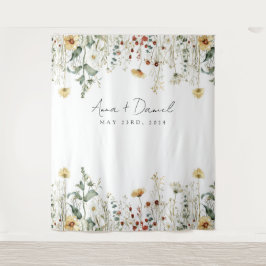 夏のワイルドフラワー畑のウェディング タペストリー