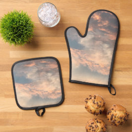 夏の夕日の空の青、ほこりっぽいピンク、灰色、黄色 鍋つかみ&鍋敷きセット