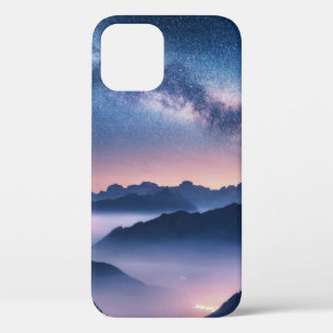 夏の夜霧の山の上の天の川 iPhone 12ケース