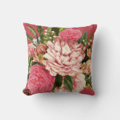 夏の庭のコーラルクリームと緑の花 クッション (正面)