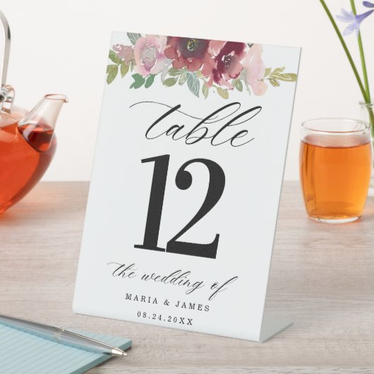 夏の庭の水の色のフローラテーブル番号 台座サイン (インサイチュ)