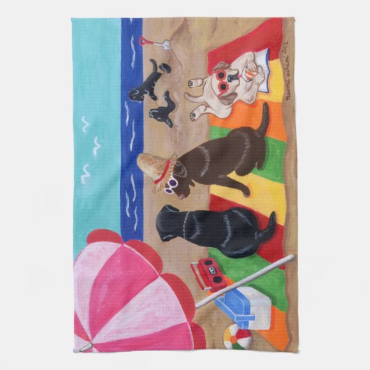 夏の微風のラブラドールの絵を描くこと キッチンタオル (縦)