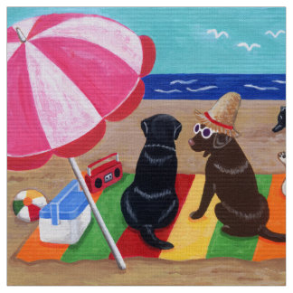 夏の微風のラブラドールの絵を描くこと ファブリック