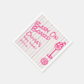 夏の手で描かれたピンクのベビーボードの赤ちゃんシャワー スタンダードカクテルナプキン (角)