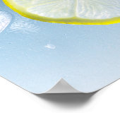 夏の新鮮なレモンのアイスソーダの写真 ポスター (角)